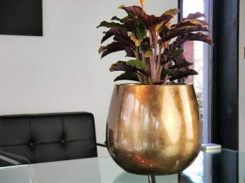 Blumenkübel YORO, Hochglanz bronze