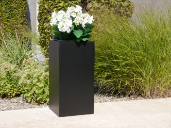 Pflanzkübel SUPREMO, TÜV-geprüft, Fiberglas schwarz 30x30x80