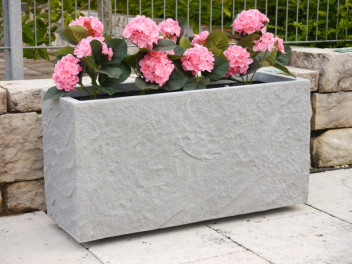 Pflanztrog ROCKS, Pflanzkübel, Fiberglas grau (Rollen optional) 100x40x50
