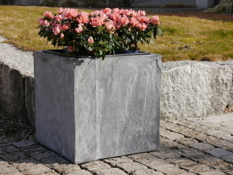 Blumenkübel ROCKS wie Naturstein, grau *Abverkauf* 30x30x30