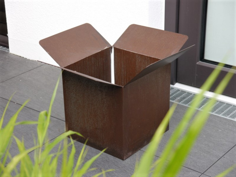 Pflanzkübel BOX aus Cortenstahl, rostfarben - jetzt reduziert 40x40x60