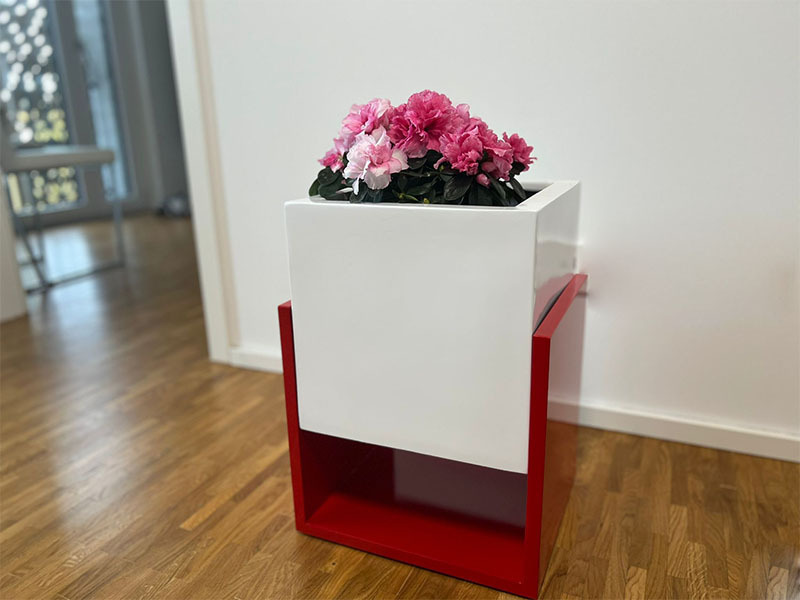 Pflanzgestell VENGA - rot  (für Kübel 30x30 cm) - jetzt reduziert 