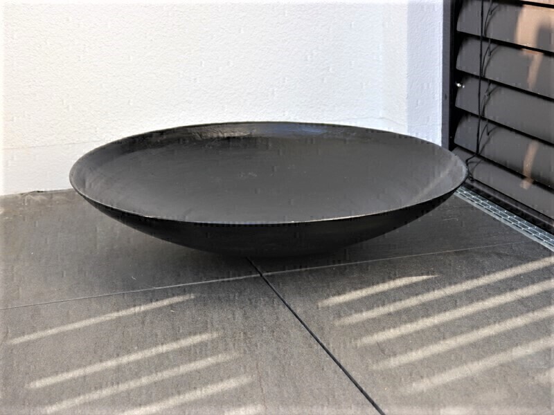 Pflanzschale/Feuerschale RONDO aus Gusseisen inkl. Sockel, schwarz - jetzt reduziert 60x13