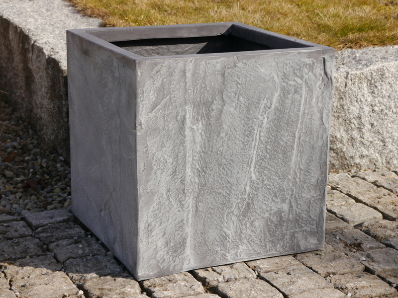 Blumenkübel ROCKS wie Naturstein, grau *Abverkauf* 30x30x30