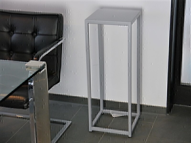 Pflanzgestell für Pflanzkübel, hellgrau - jetzt reduziert 40x40x80