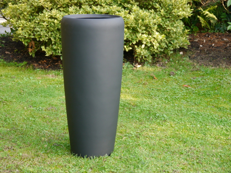 Pflanzkübel PLANTO, Fiberglas schwarz 30x70