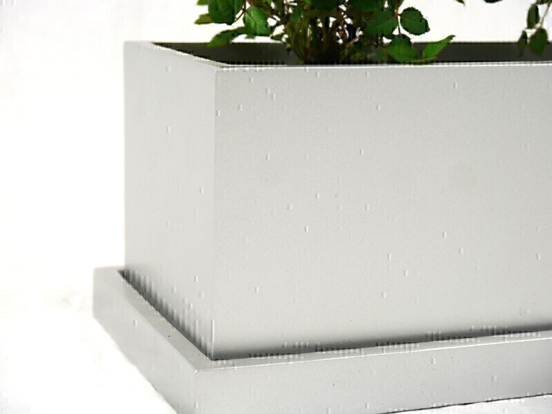 Blumentopf LEA mit Untersetzer - silber 