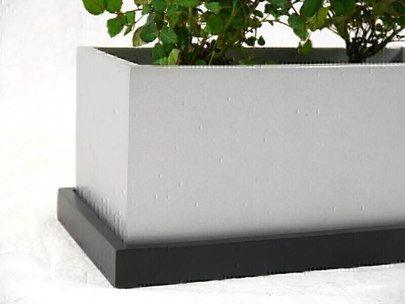 Blumentopf LEA mit Untersetzer- silber/schwarz 