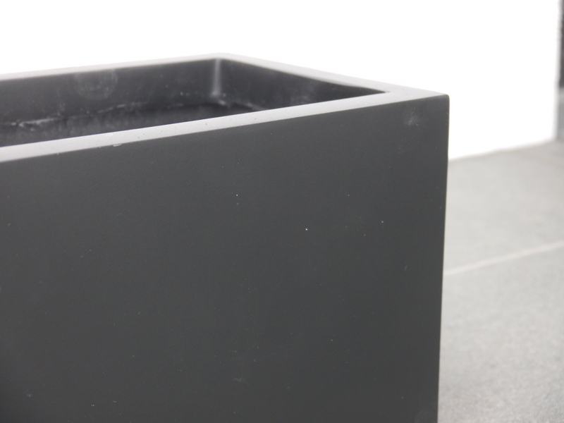 Pflanztrog SUPREMO, Pflanzkübel, Fiberglas schwarz 60x18x18