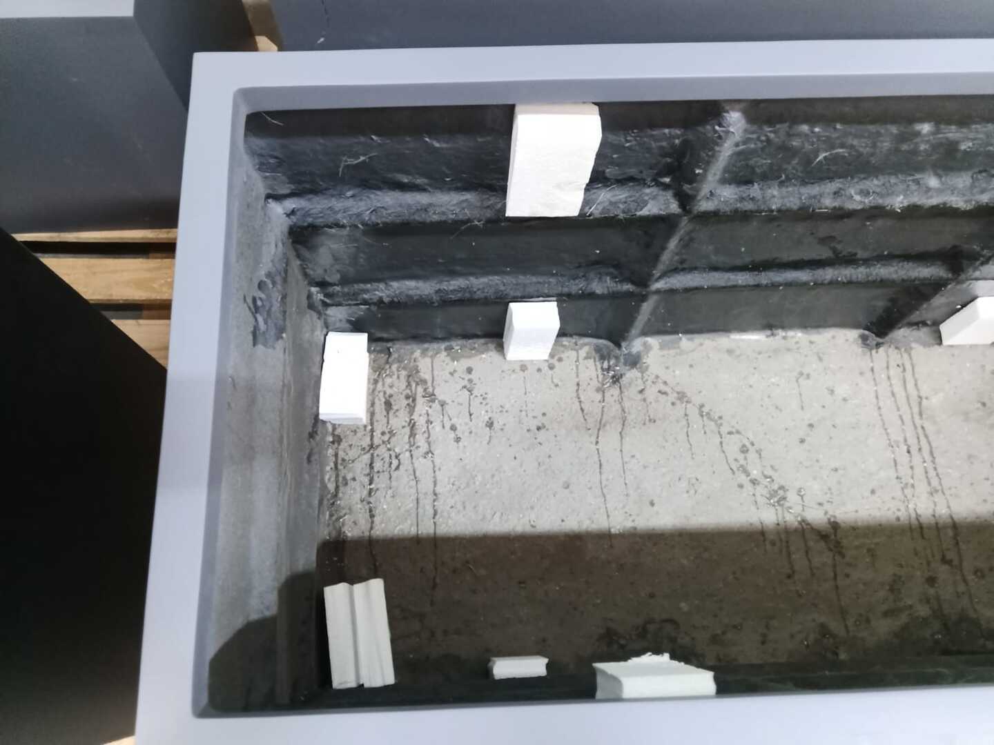 B-Ware: Pflanztrog der BUNDESGARTENSCHAU, anthrazit (150x60x70 cm) 