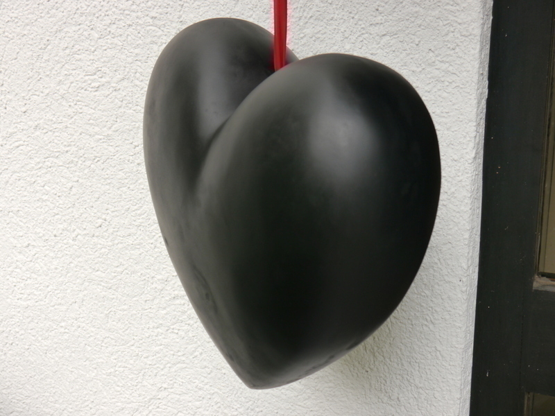 Deko-Herz in matt schwarz - jetzt reduziert! 30x30x17