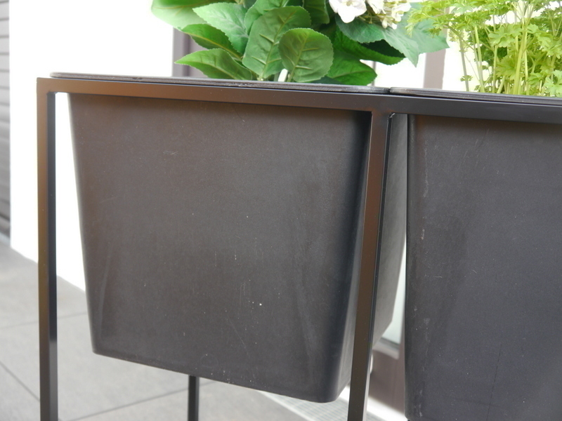 Hochbeet/Pflanzkübel SOLANO, schwarz - jetzt reduziert 54x27x65