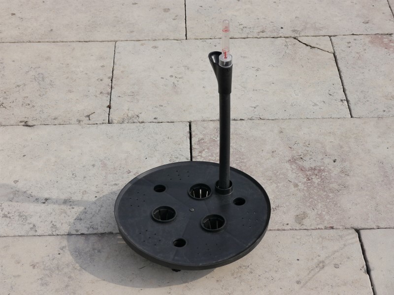 Runder Pflanzeinsatz Ø34x H32cm, mit Bewässerungssystem 